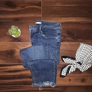Levi’s 712 Slim Cropped Jeans